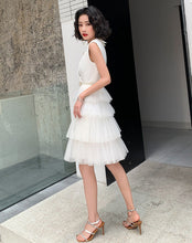 Ladies sexy V-neck design layered Tulle white dress